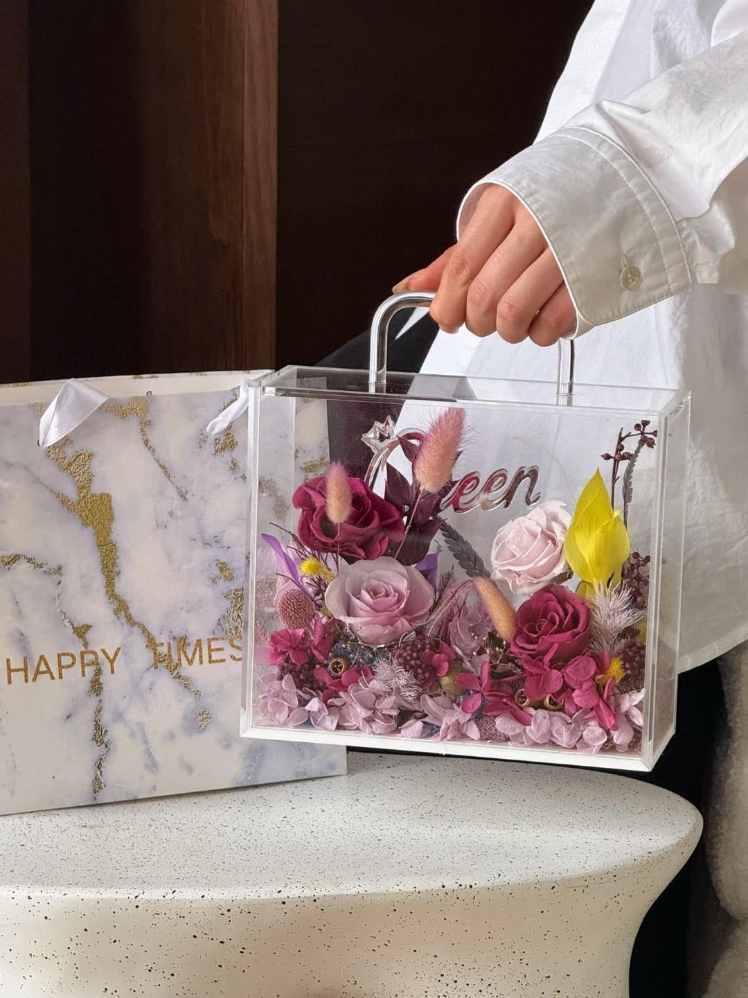 Queen’s Crown Tote Box
